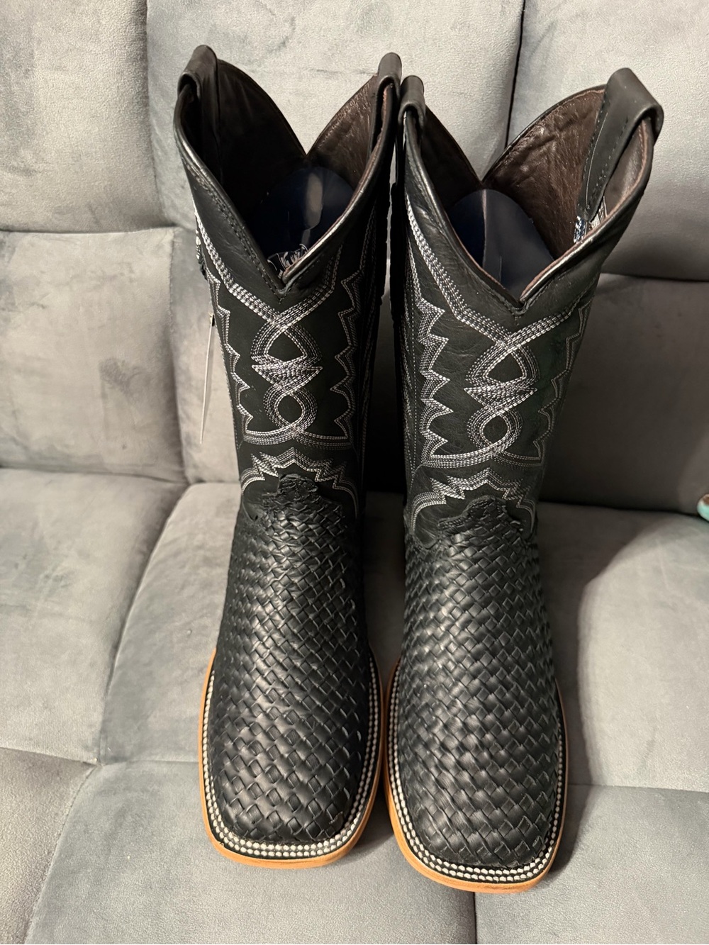 Rock’em Black Western Cowboy Boots Square Toe W/Woven Leather. Size 7EE (Wide)